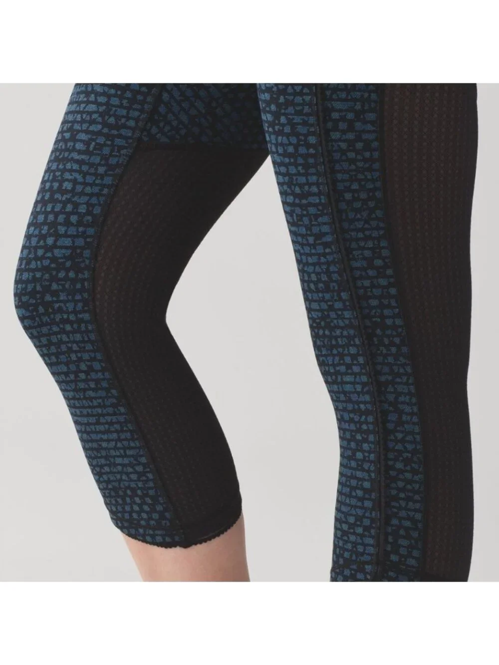 Lululemon Deep Breath Crop (21